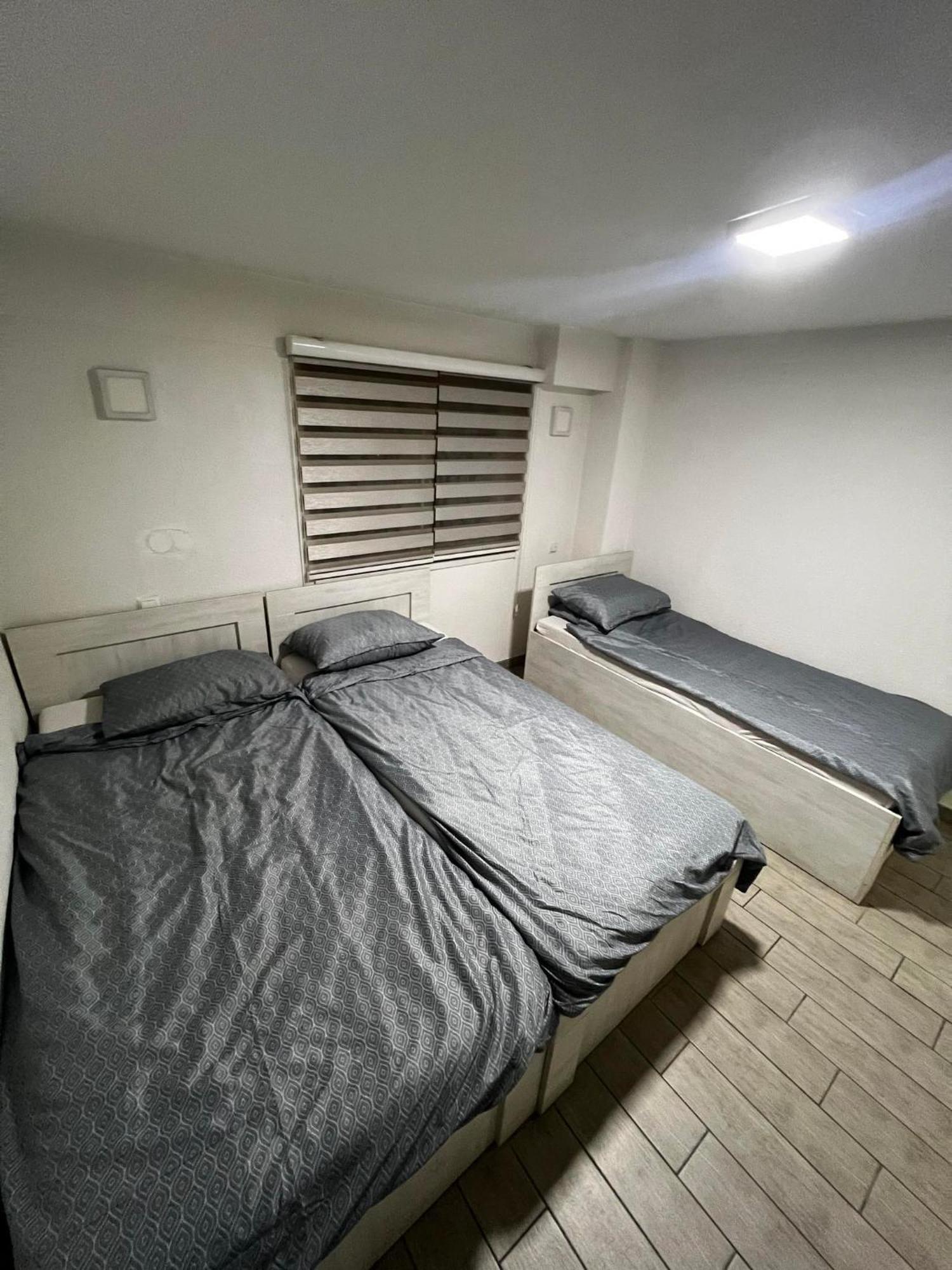 Hostel 图兹拉 外观 照片